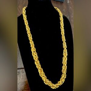 Chunky Byzantine Heavy Chain  Graduated 22” Gold Tone Necklace Unisex Good Cond